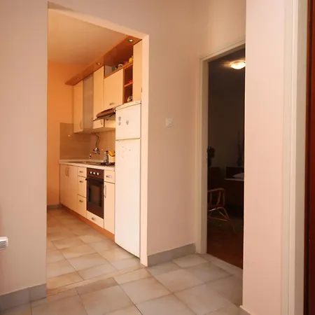아파트 By The Sea Turanj, Biograd - 6177