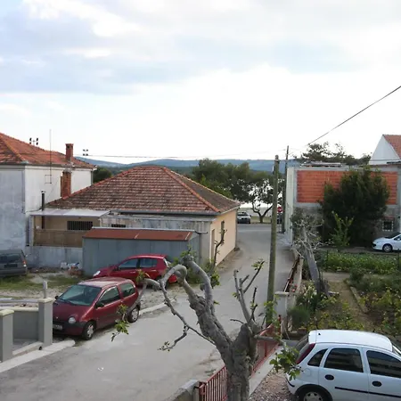 아파트 By The Sea Turanj, Biograd - 6177 *