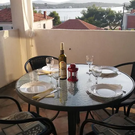 아파트 By The Sea Turanj, Biograd - 6177