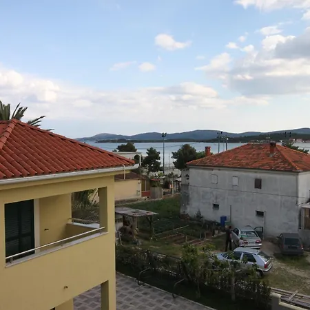 By The Sea Turanj, Biograd - 6177 아파트