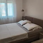 By The Sea Turanj, Biograd - 6177 Apartment *