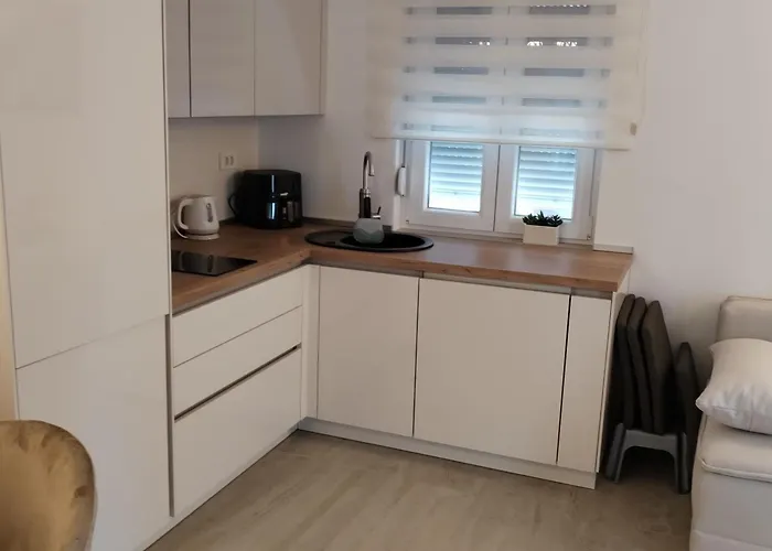 By The Sea Turanj, Biograd - 6177 *