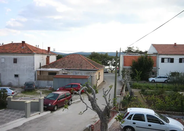Apartment By The Sea Turanj, Biograd - 6177 *