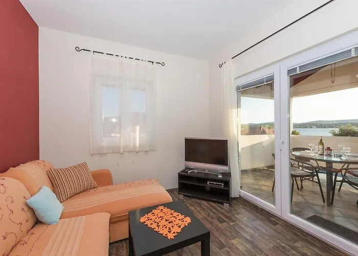 Апартаменты By The Sea Turanj, Biograd - 6177 Свети-Филип-и-Яков